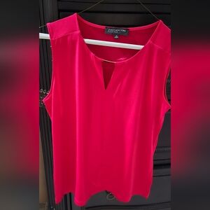 Jones New York Bright Fuchsia Sleeveless V-Neck Top